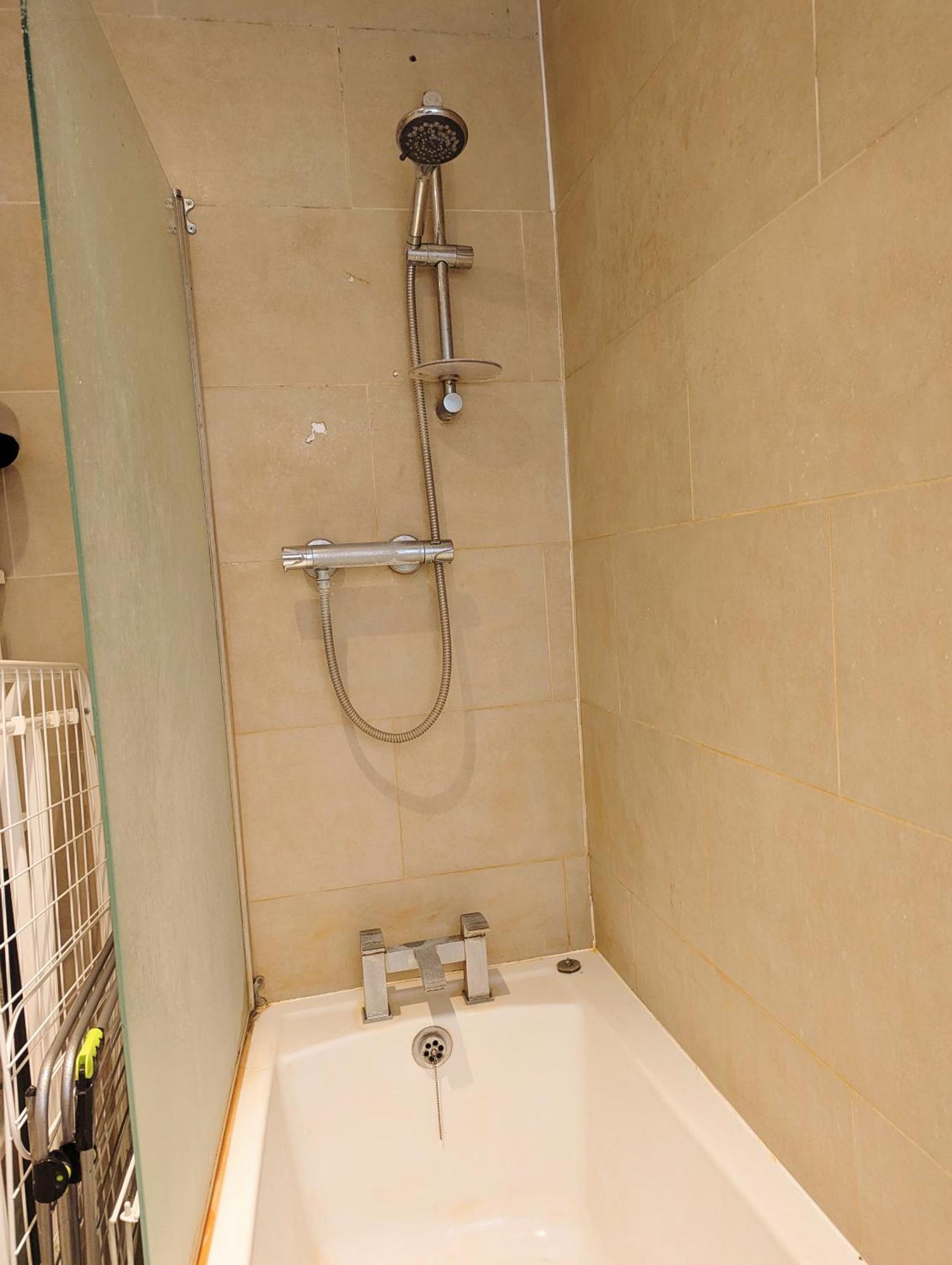Double Bedrooms, Close To Tube Stations London Exterior photo